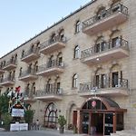 Hotel Tassaray pics,photos