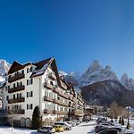Th San Martino - Majestic Dolomiti Hotel pics,photos