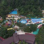 Bukit Merah Laketown Resort pics,photos