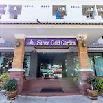 Silver Gold Garden, Suvarnabhumi Airport pics,photos