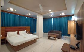 Hotel Neelkamal Anand 2* India