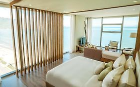 Fusion Suites da Nang Beach