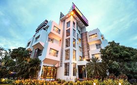 Click Hotel Nashik  3* India