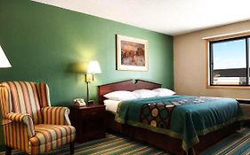 Coratel Inn & Suites New Richmond