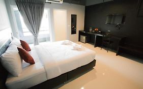 B-Black Hotel Chonburi