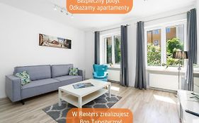 Central Apartments Poznań Wozna by Renters