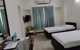 Ywca International Guest House Chennai 2*