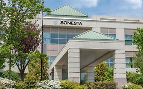 Sonesta Hamilton Park Hotel & Conference Center