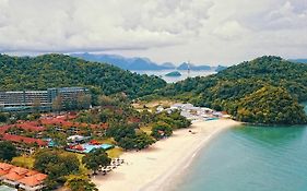 Holiday Villa Beach Resort & Spa Langkawi 4*