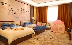 Guangdong Yingbin Hotel-Free Canton Fair Shuttle Bus