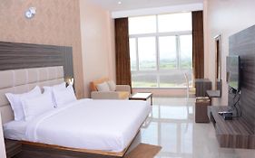 Ratnaa Resort Lonavala 3* India