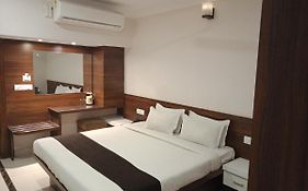 Hotel Paras Jabalpur