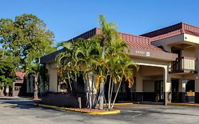 Red Roof Inn Fort Myers Florida
