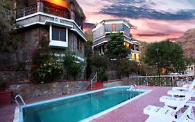 Tiger Valley Luxury Resort Kumbhalgarh 3*