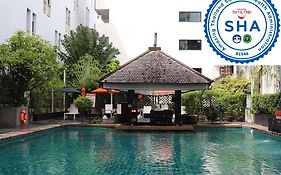Sunbeam Hotel in Pattaya