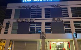 Star Moon Hotel