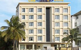Click Hotel Bangalore 4*