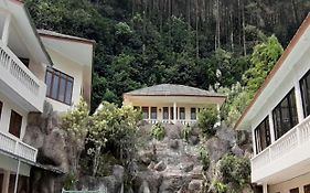 Villa Bukit Awan