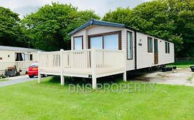 Luxury Caravan Only 10 Mins From The Beach