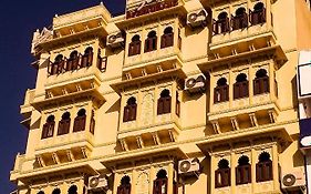 Hotel Mewari Villa Udaipur 3* India