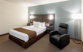 Paynesville Inn And Suites