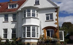 Apple Tree Bed And Breakfast 4*