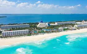 Grand Oasis Cancun Resort 5*