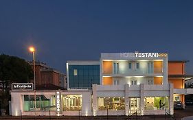 Hotel Testani