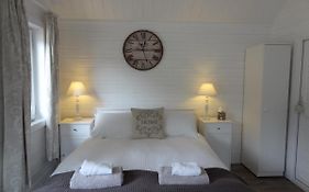 Park Farm Bed And Breakfast 4*
