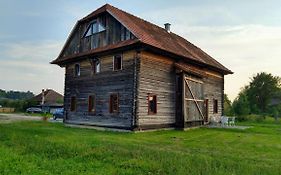 Wooden Barn Holiday Home