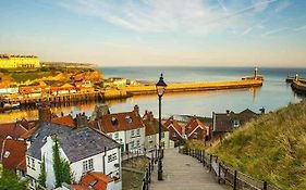 Cottages Whitby