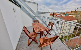 Sunny Penthouse With Terrace. Great View! Dg2