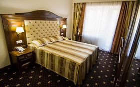 Hotel Balada Suceava 4*