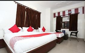 Hotel Shiva Palace Haridwar 3*