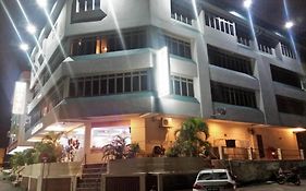 Hotel Sri Sutra Pj 222