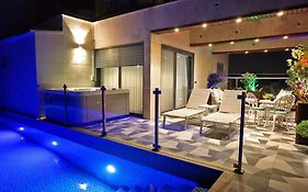 Luxury Rooftop Apartment In Netanya