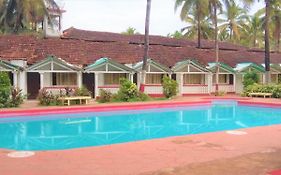 Colmar Beach Resort Goa 3*