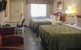 Quality Inn & Suites Oceanside Near Camp Pendleton 3*