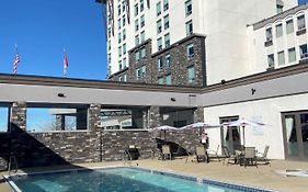 Carriage House Hotel And Conference Centre Calgary Canada