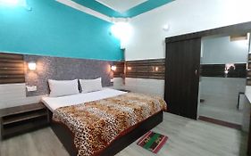 Hotel Vijay Rajgir 3* India