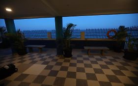 Lamel Cove Beach Resort Pondicherry 3*