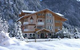 Alpenhotel Panorama Campitello Di Fassa