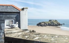 The Penthouse - Panorama Hotel - 1 Bedroom Apartment - Tenby