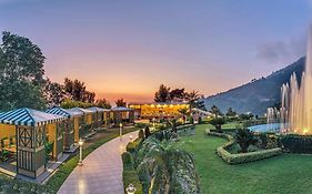 Club Mahindra Kandaghat Hotel Shimla 4* India