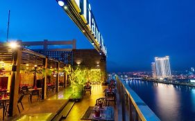 Brilliant Hotel Danang 4*