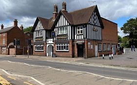 The Plough Inn Leicester 4*