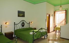 Casa Vittorio Città Di Lipari 3*
