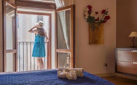 Loredana'S Room - Suite Wit Balcony Ortigia Wifi