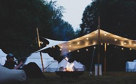 Glamping Camp mit Komfortzelten&Lodges in Losheim am See