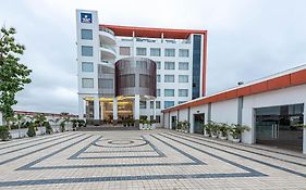 The Elite Lucknow Convention Hotel 4*